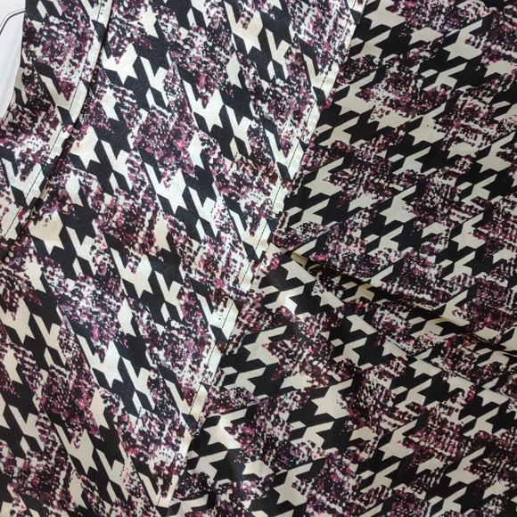 Dressy button up Shirt - Picture 5 of 8